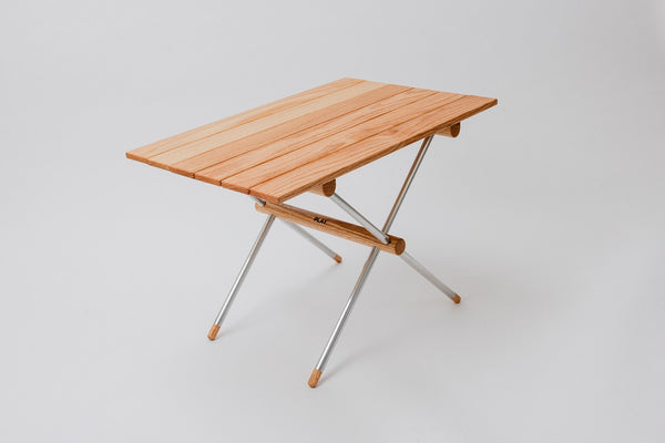 PLAY. Oak Roll Table